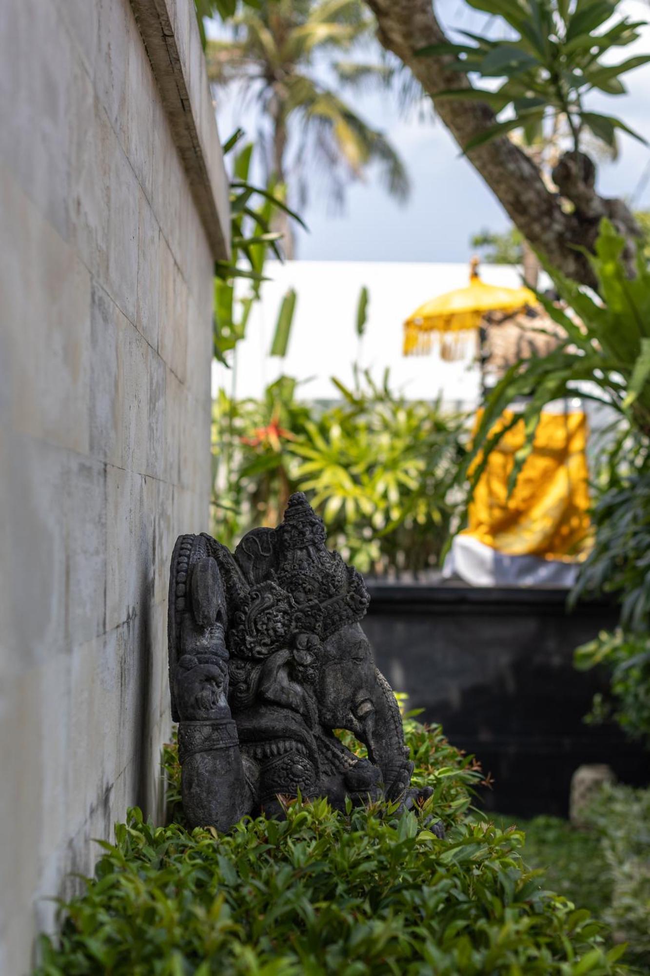 Kalm Bali Hotel Canggu  Ngoại thất bức ảnh