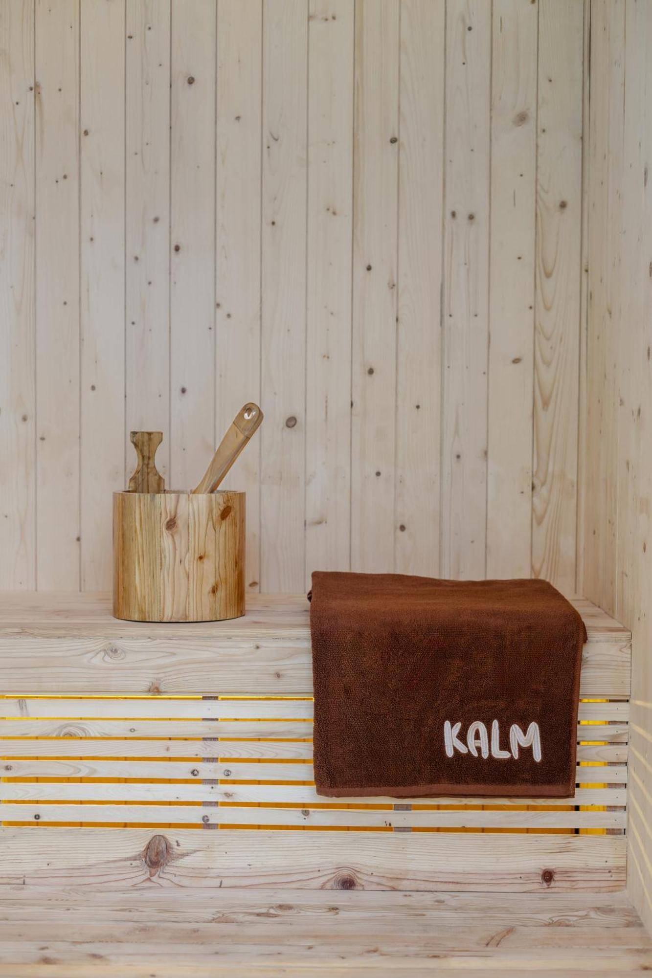 Kalm Bali Hotel Canggu  Ngoại thất bức ảnh
