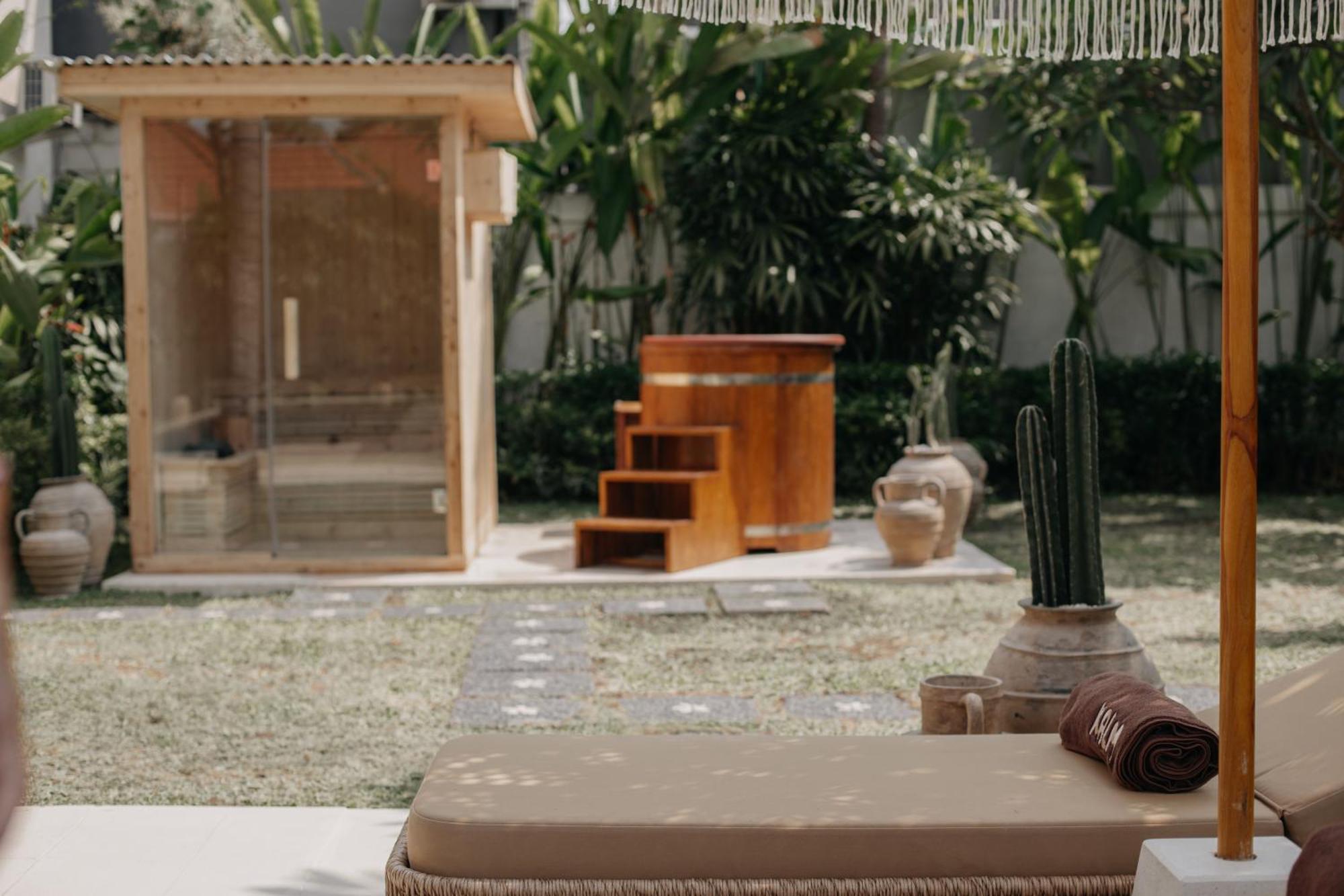 Kalm Bali Hotel Canggu  Ngoại thất bức ảnh